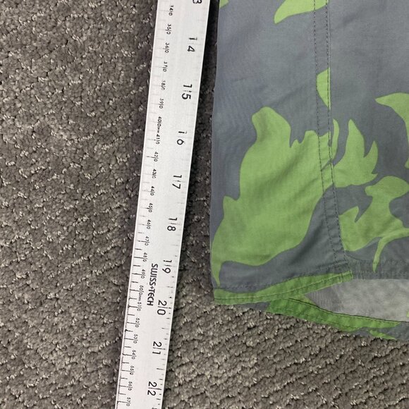Patagonia Wavefarer Board Shorts Men's 34 Green Gray Floral tropical Swim - Picture 10 of 11